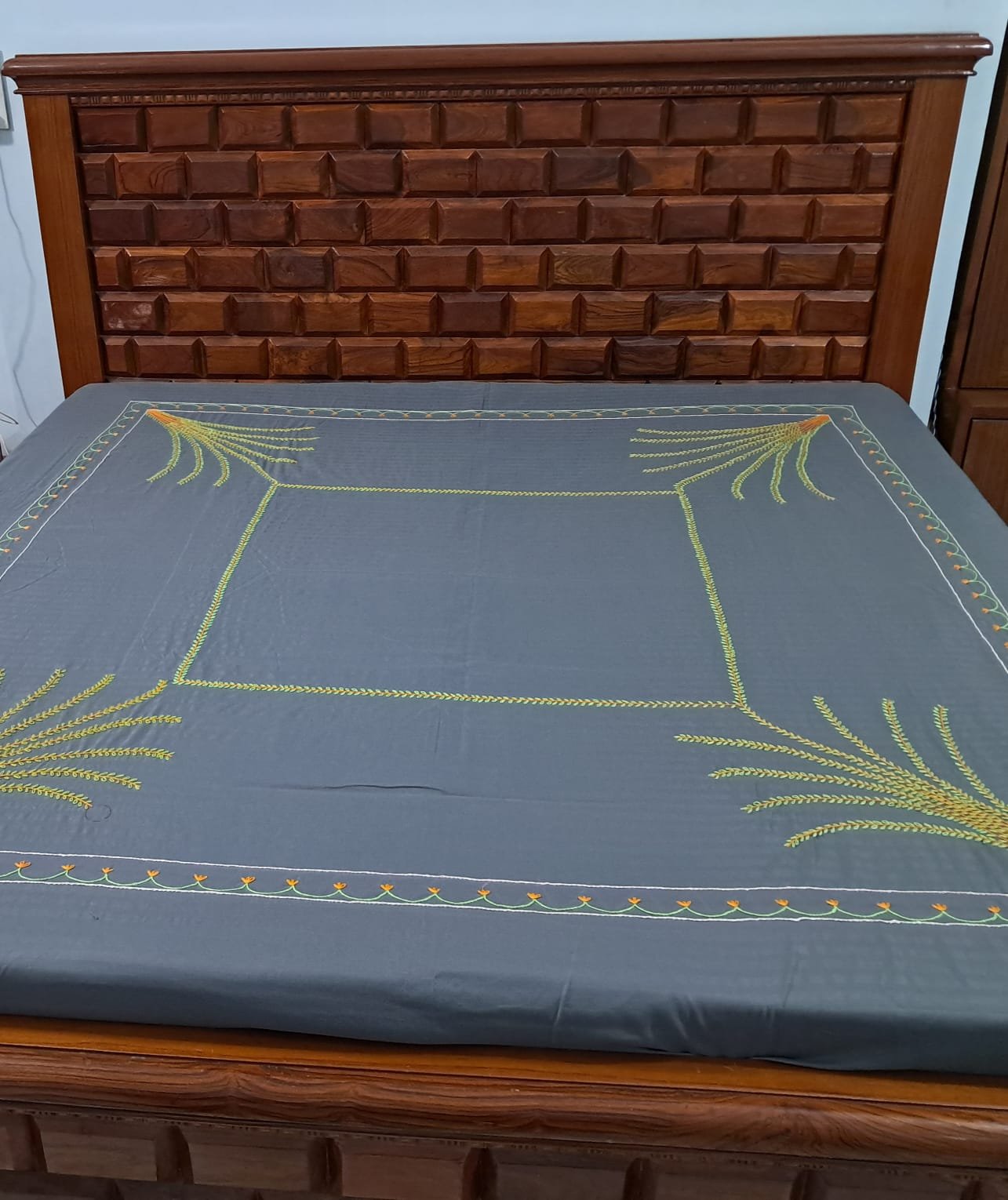 Hand embroidered cotton bedsheet mat N More