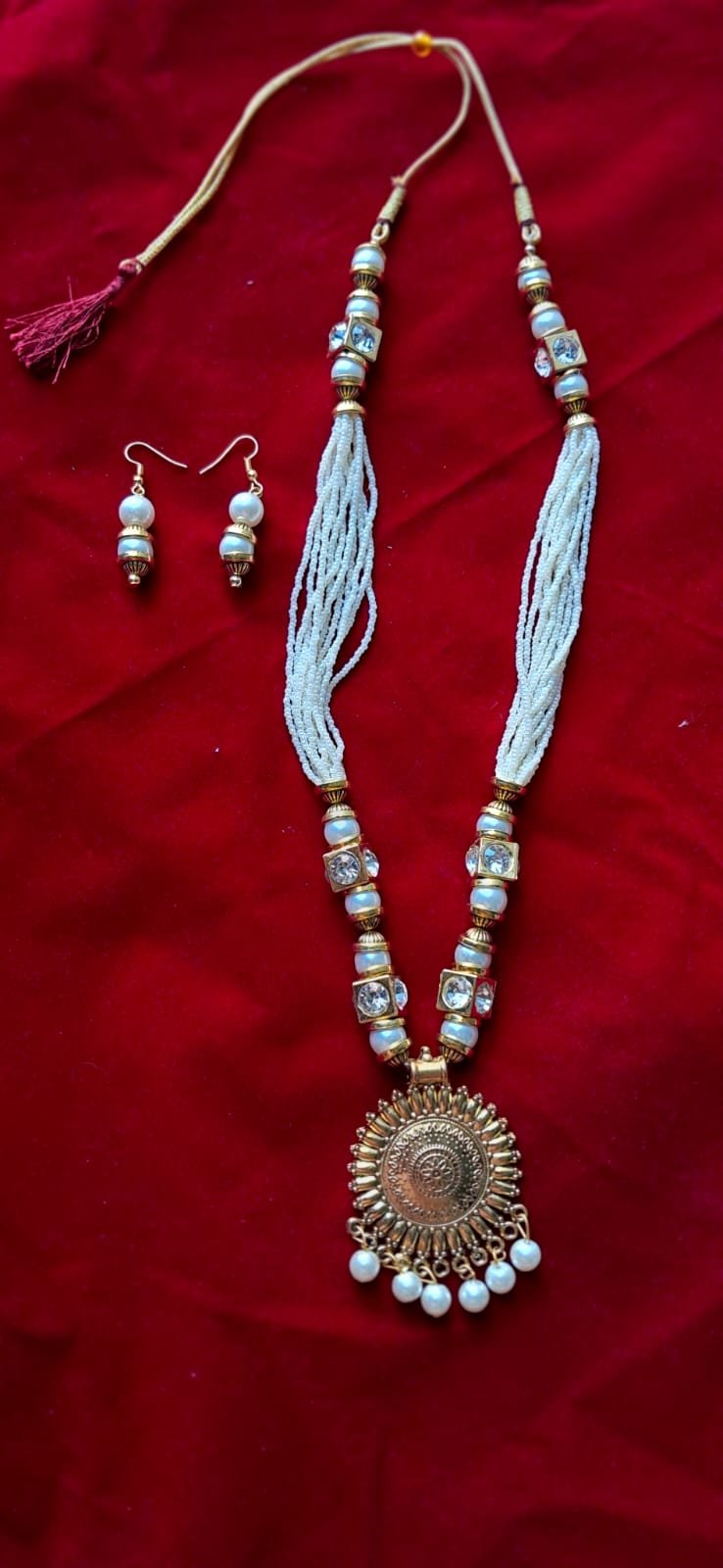 White Beaded Antique Gold Necklace Set with Matching Earrings